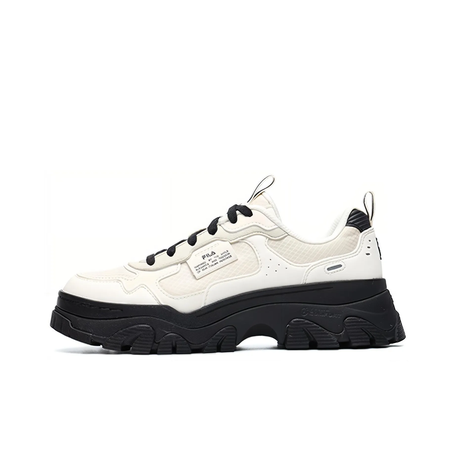 FILA HIKE Low Top Chunky Sneakers Women's Black White