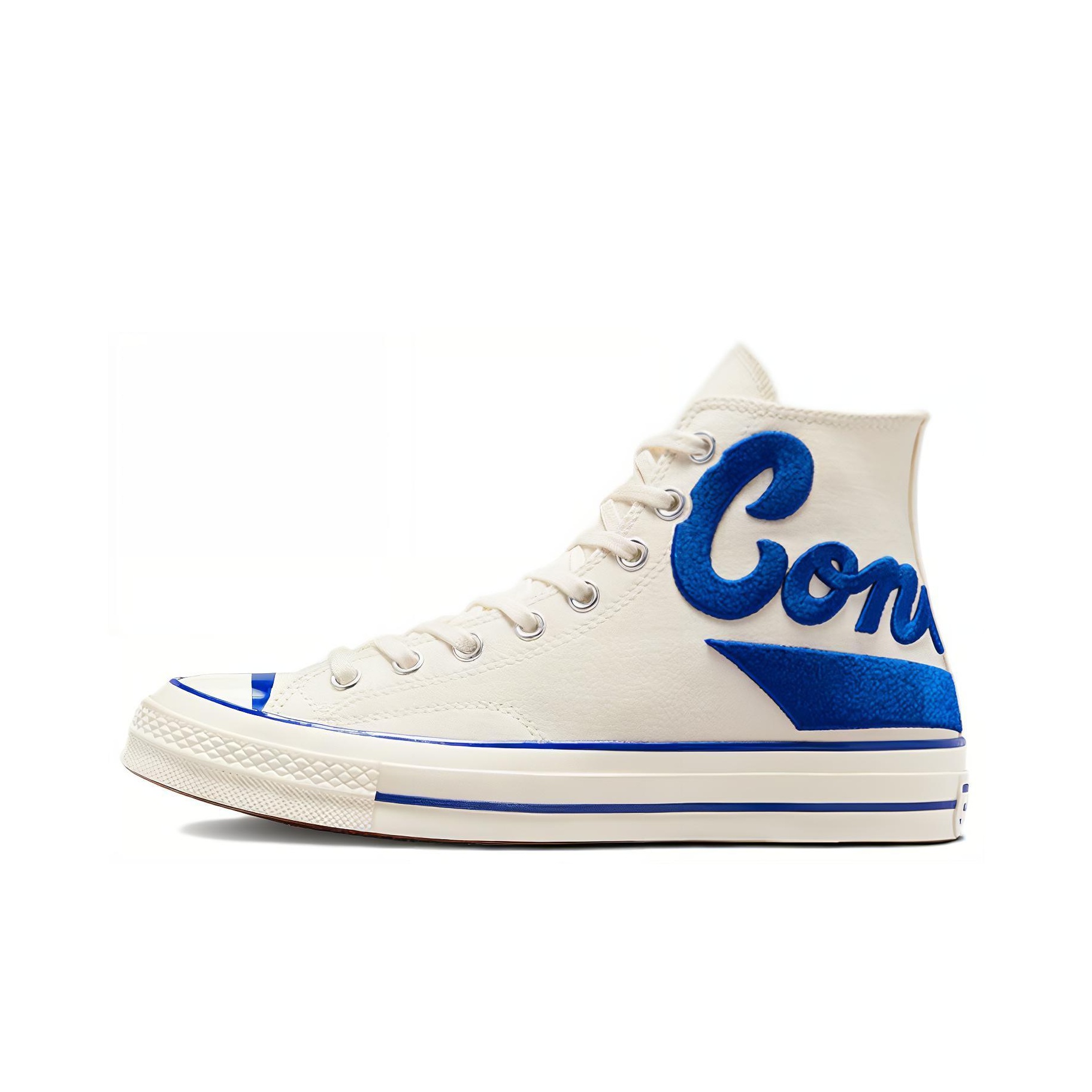 Do Converse Shoes Stretch Understanding Fit and Comfort