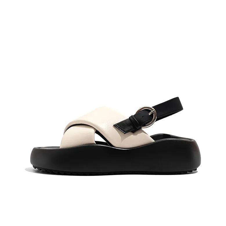 Old Meow Beach flame-print sandals Women's White/Black