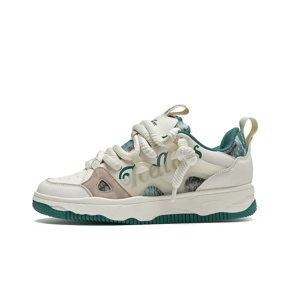 TCELLARS Low Top Stylish Skateboarding Shoes Unisex