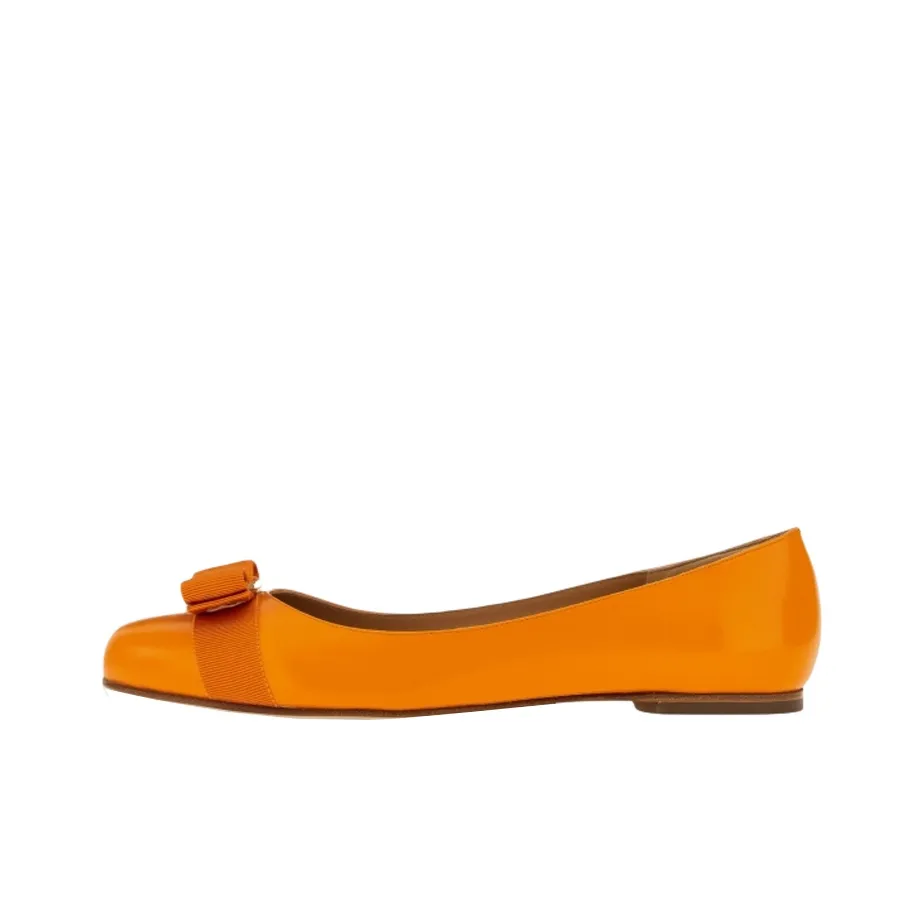 FERRAGAMO Varina Casual Shoes Women's Orange