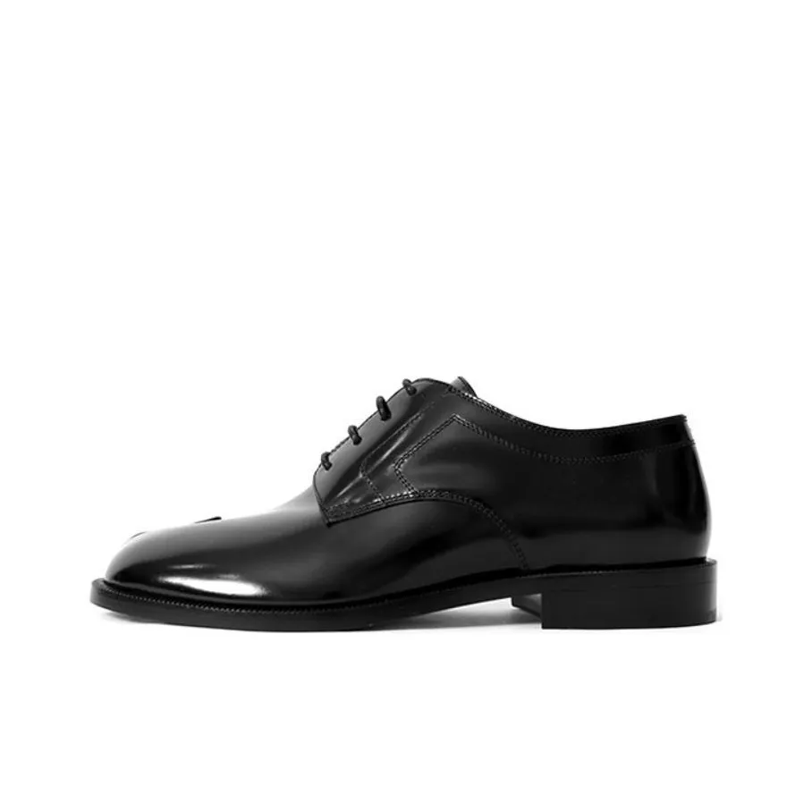 Maison Margiela Tabi Lace Up Shoes