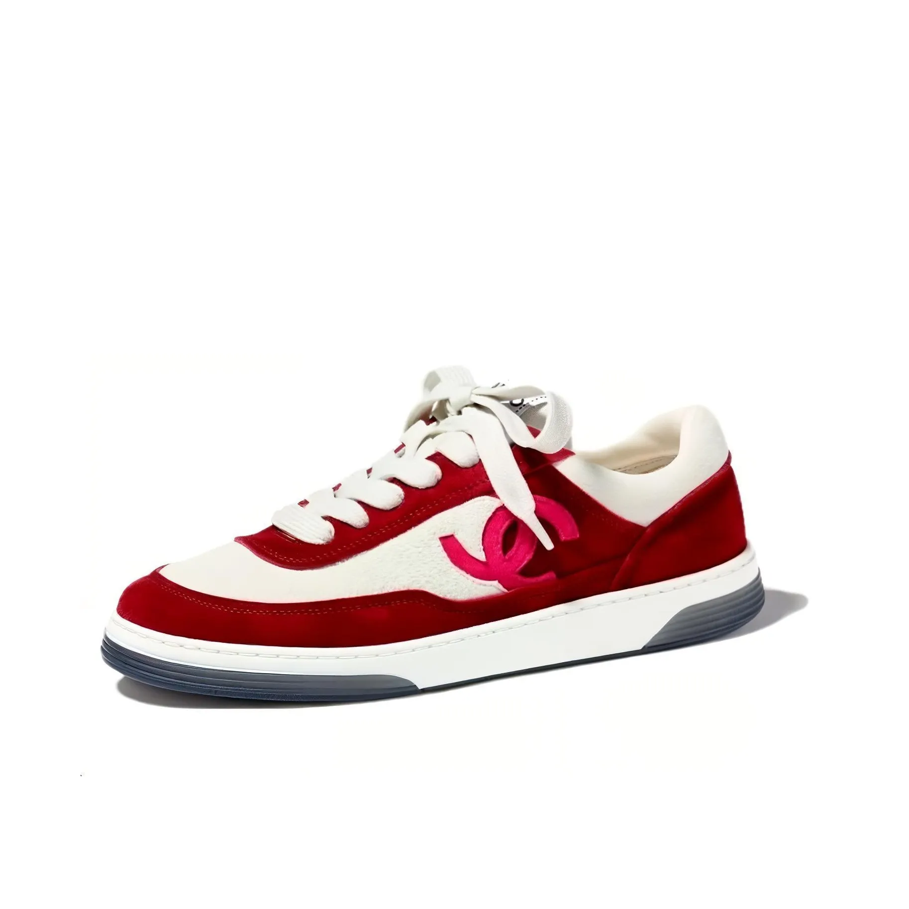 CHANEL 23P Low Top Stylish Skateboarding Shoes Women's Pink White