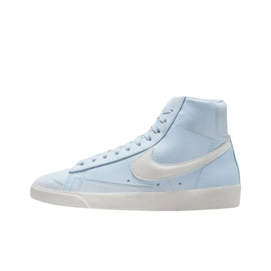 Nike Blazer Slip Resistant Abrasion Resistant Mid top Skateboard Shoes Women's Blue White
