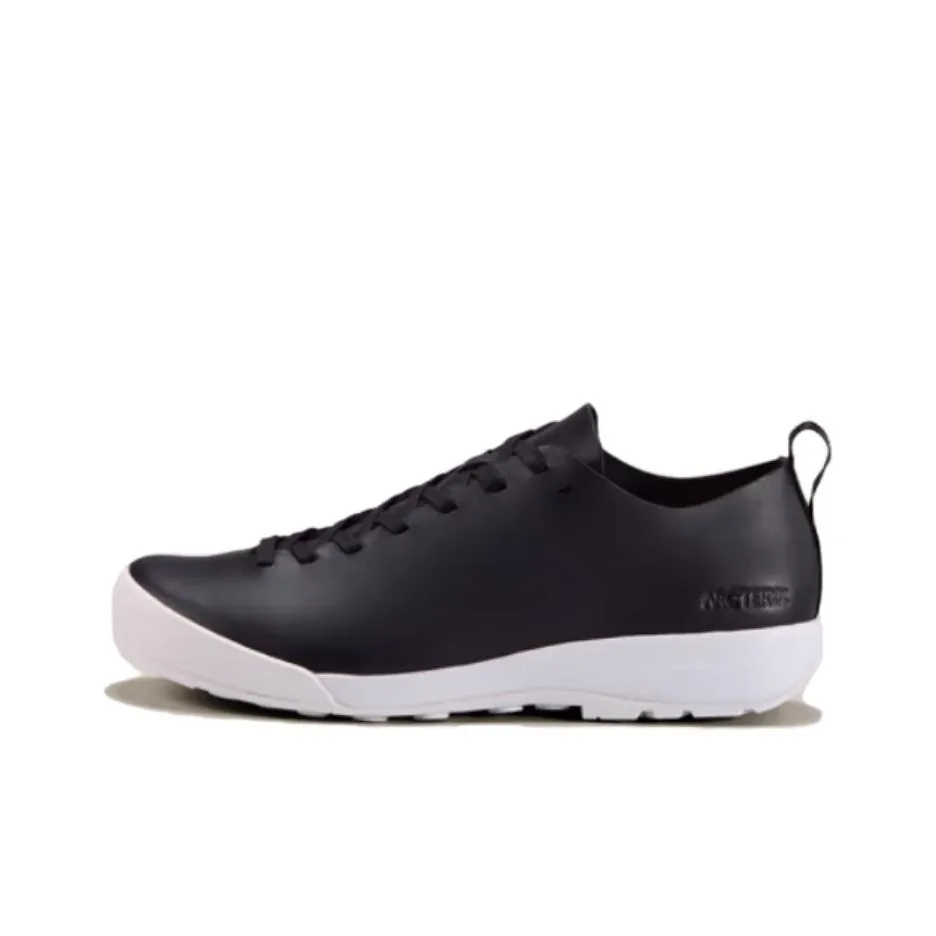 Arcteryx RALLE LEATHER 2 Cushioning Wear Resistant Low Top Casual Shoes Unisex Black White