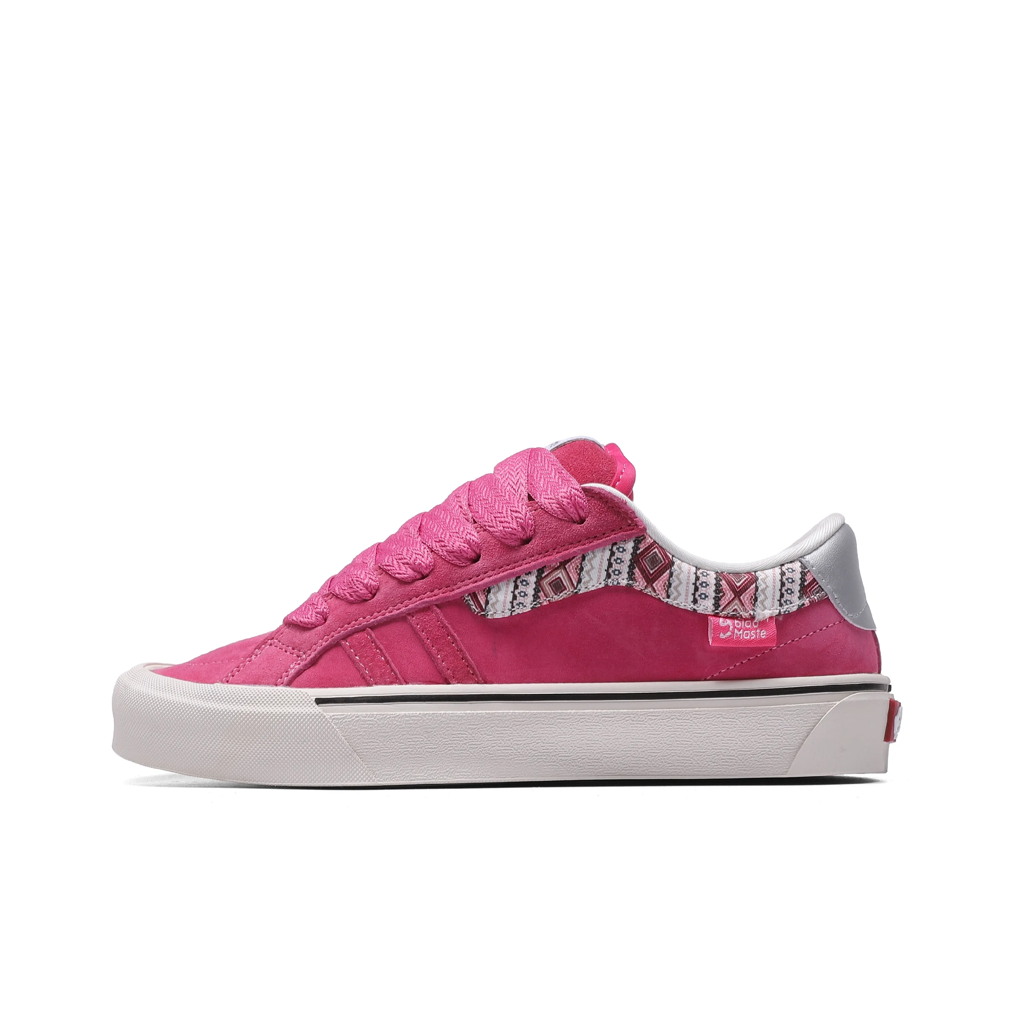 BladMaste Slip Resistant, Abrasion Resistant, Lightweight Low Top Skateboard Shoes Unisex Dragon Fruit