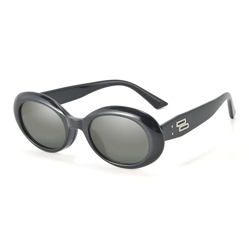 Cornstone Пластиковая оправа OVAL SUNGLASSES Женские Черный