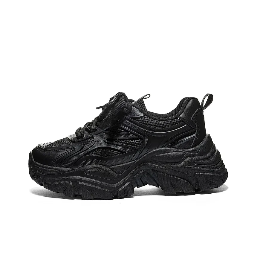 Warrior Abrasion Resistant Breathable Low Top Chunky Sneakers Women's Black