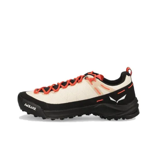 SALEWA Трекинговые ботинки Низкие Бежевые Овсянка/Черные Женские