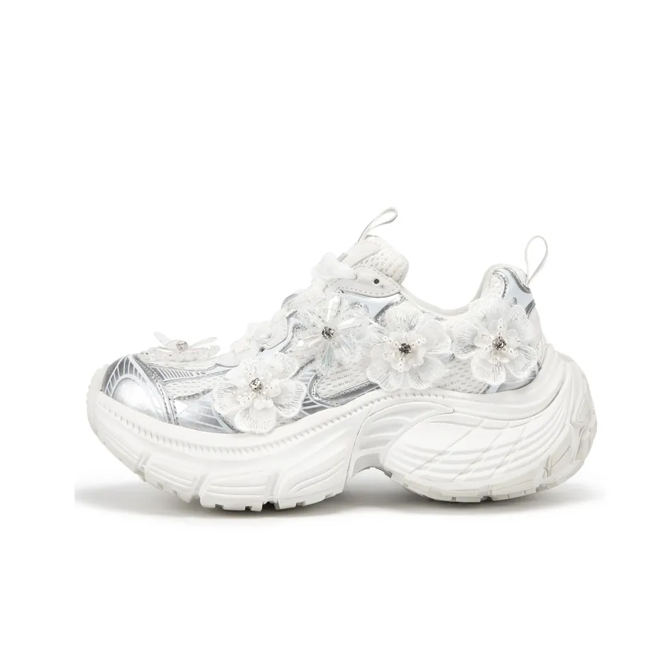 MIO Low Top Chunky Sneakers Women's
