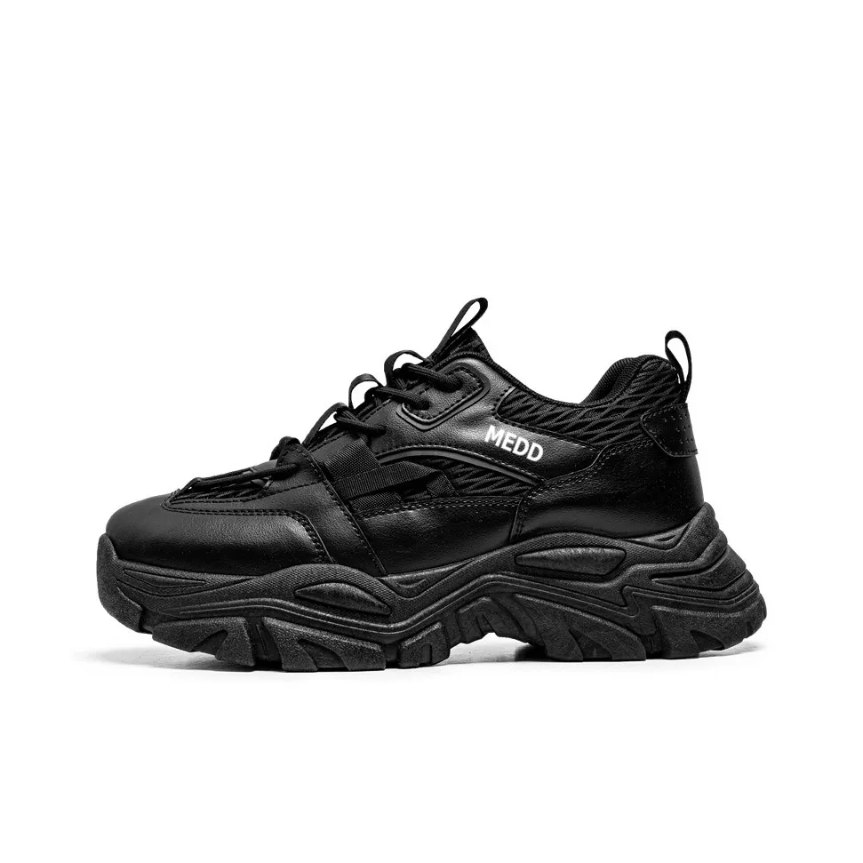 Medd Chunky Sneakers Men's Low Top Black/White