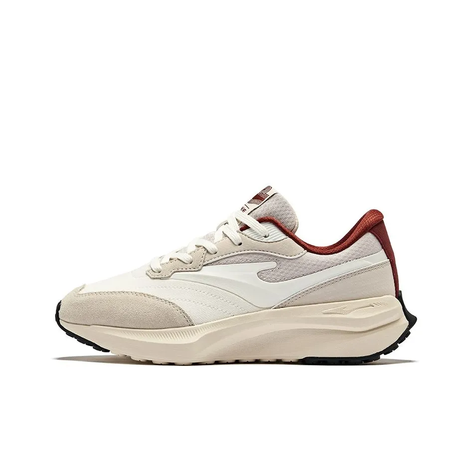 Erke Set Sail Anti-Slip Wear-Resistant Low-Top Casual Shoes Women's Microcrystal White
