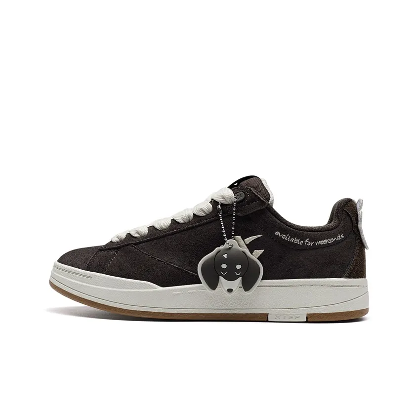 XTEP Skateboard Shoes Women's Low Top Bear Brown/Tea White