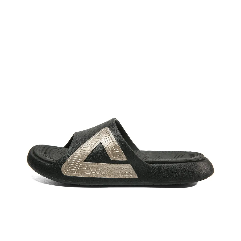 Strut Grid Quilted Leather Lace-up Shoes