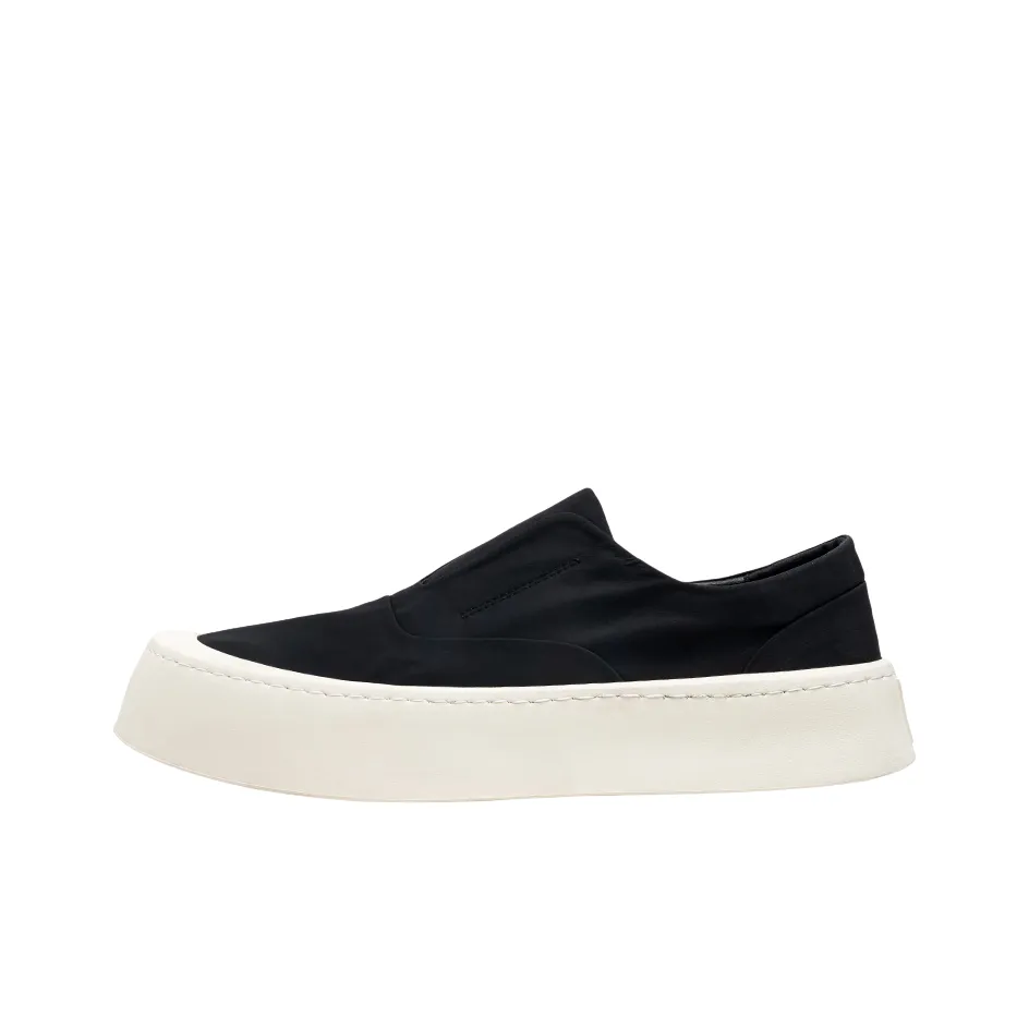 A Fairy Tale Of A Pair Of Shoes Anti Slip Wear Resistant Low Top Canvas Shoes Men's