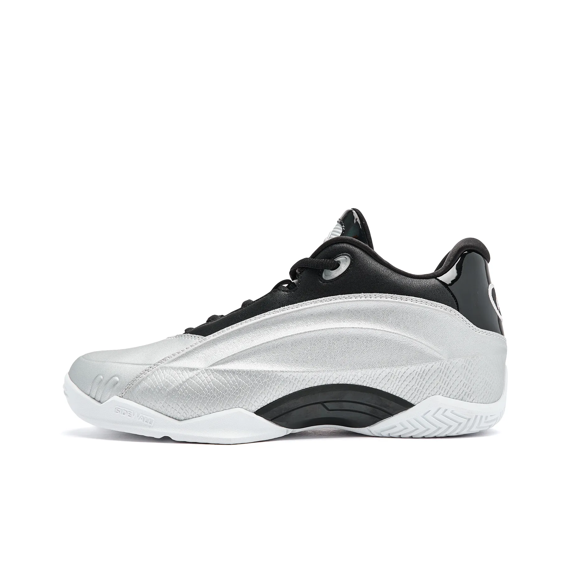 QIAODAN Баскетбольные кроссовки Low Топ Серебристый Черный Мужской