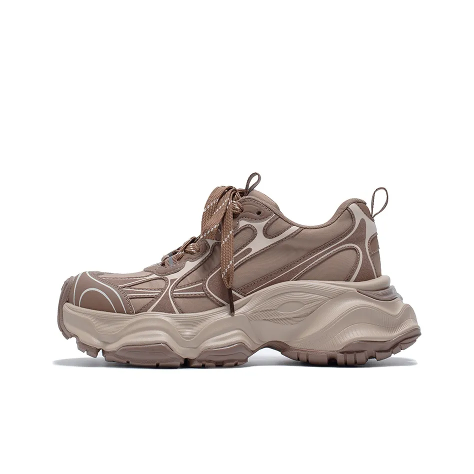 OG Offground Tracing Mountain Wilderness Амортизация Устойчивый к истиранию Дышащий Низкий Топ Телесный Верх Кроссовки Женские Коричневый