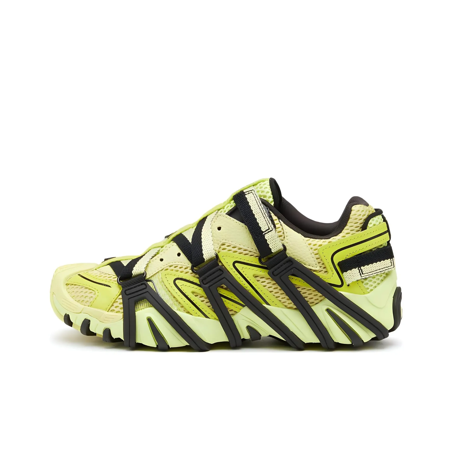 DIESEL Low Top Casual Shoes Women's Yellow Black