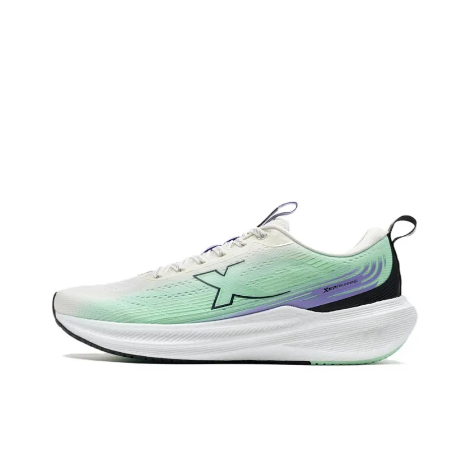XTEP Cushioning, Wear Resistant Low Top Sprint Running Shoes Men's White Green