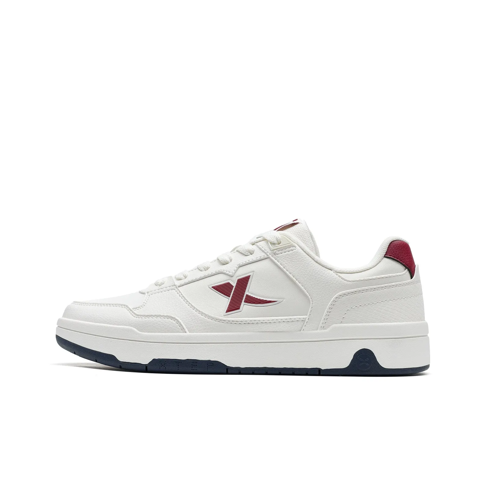 XTEP Clover White 3,0 Air Force 1 Износостойкий и Легкий Низкий Топ Скейтборд Кроссовки Мужские Белый Красный