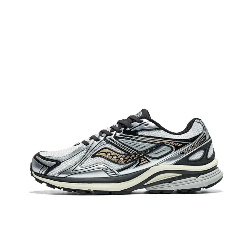 Saucony Kinvara 4 Беговые кроссовки Низкие Белые, черные, серебристые Унисекс