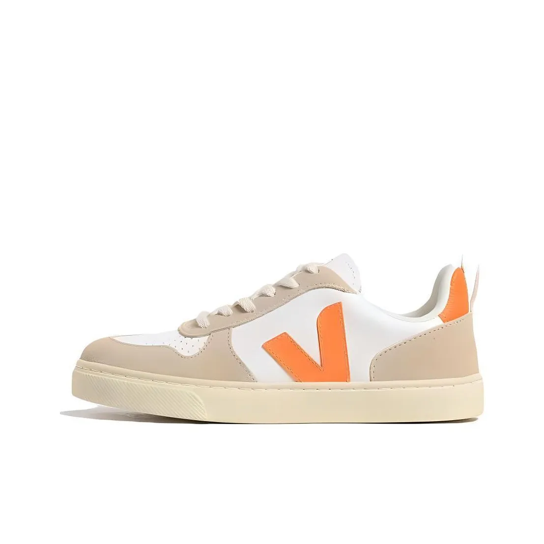 VEJA V 10 ChromeFree Low top Skateboard Shoes Women's Almond