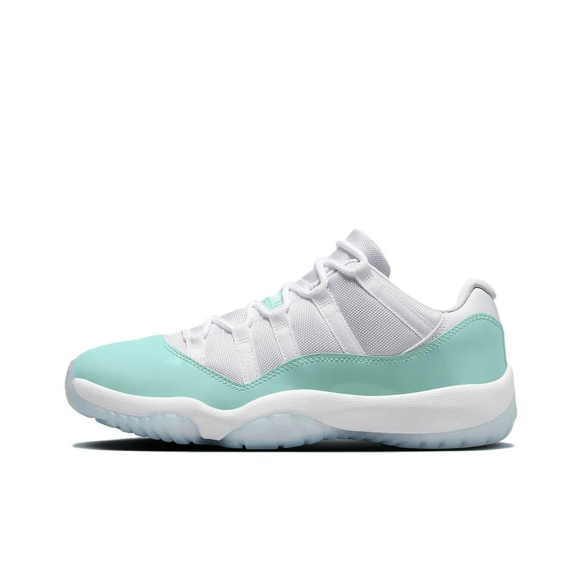 JORDAN 11 Retro Low Igloo Women's