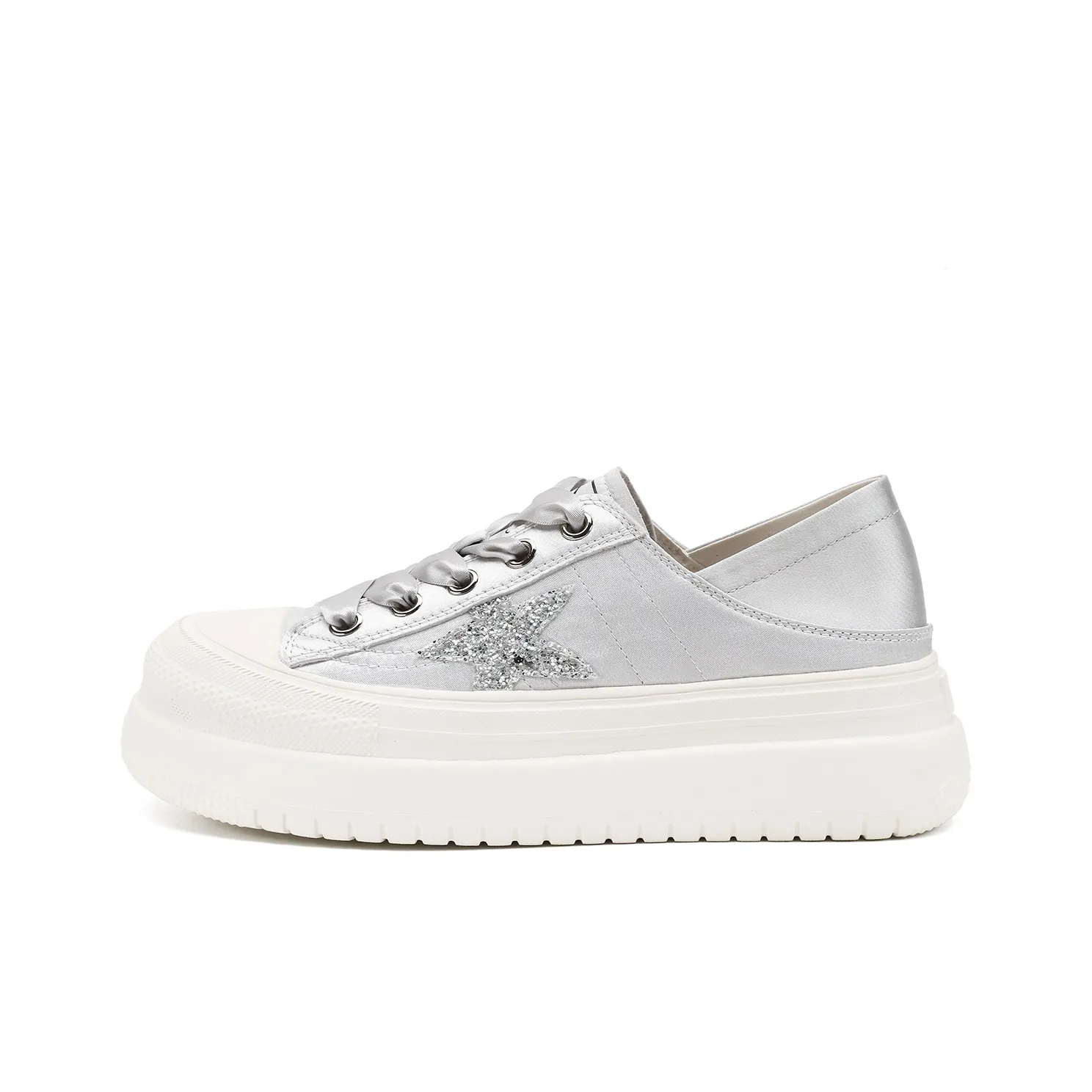 D:FUSE SCANDINAVIA Flat Shoes White Sneakers Breathable Lightweight Height Increasing Low-Top Skateboard Shoes Women's