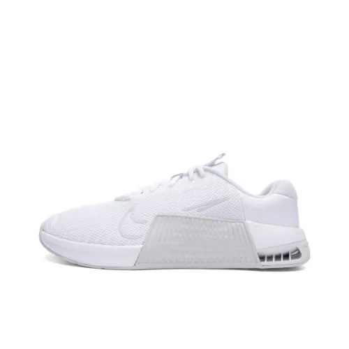 NIKE Metcon 9 Беговые кроссовки Низкий Верх Белый Мужские