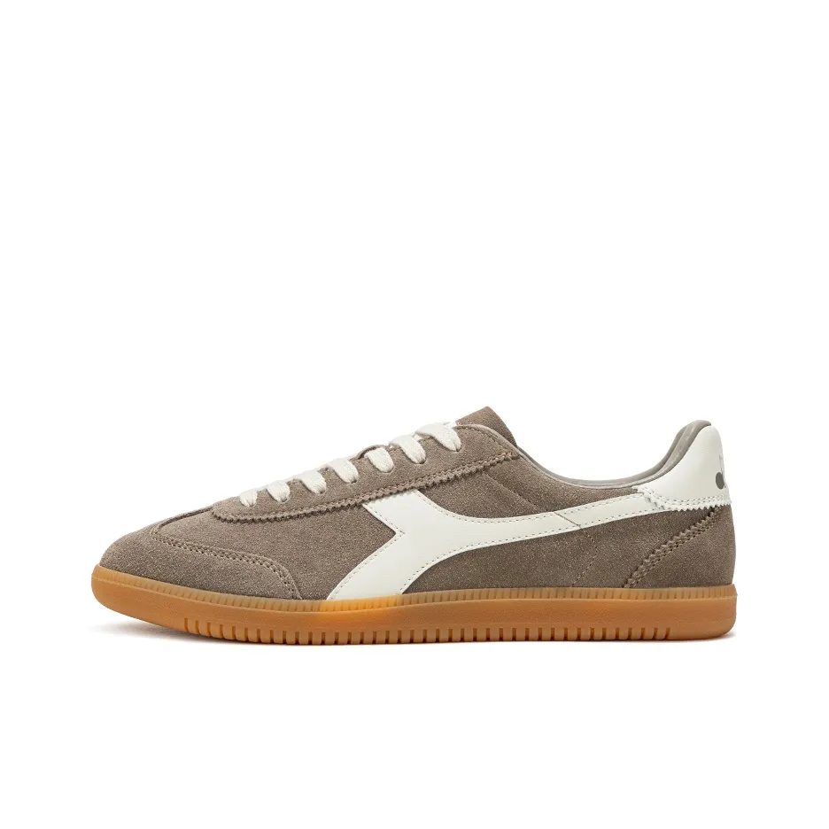 Diadora Coverage Wear Resistant Support Low Top Casual Skateboard Shoes Unisex Gray/White