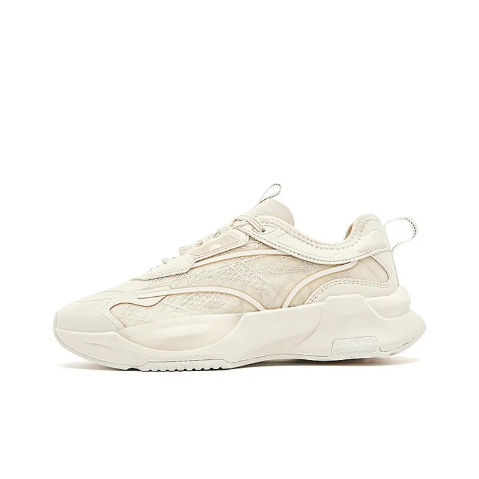 QIAODAN Mustang Ace Амортизация Низкий Топ Повседневная Обувь Женская Бежевая