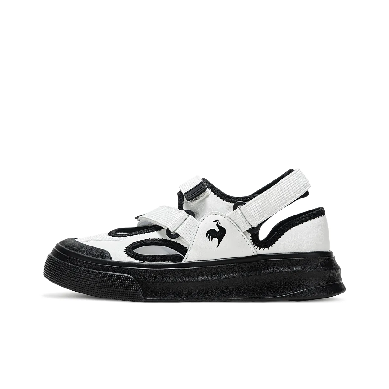 Le Coq Sportif Пляжные сандалии Женские