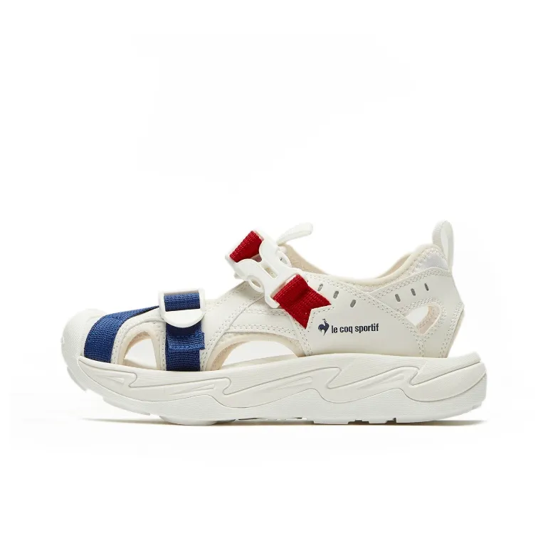 Le Coq Sportif Пляжные сандалии Женские