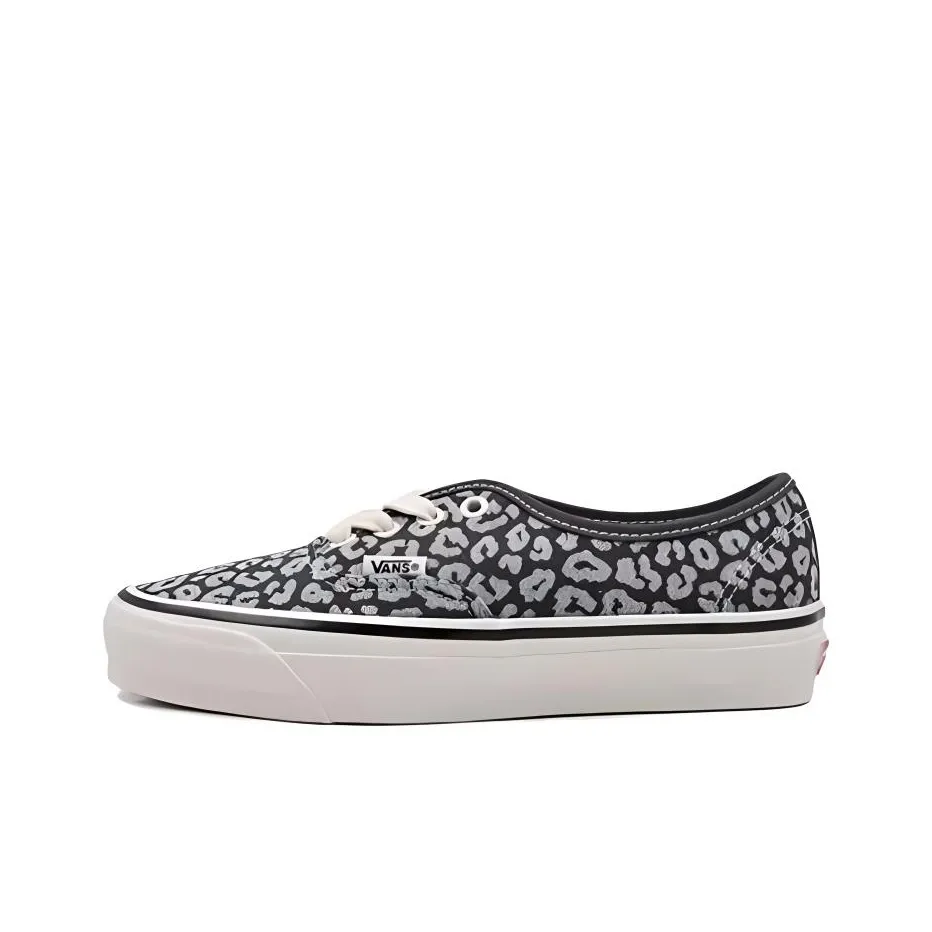 Vans MTE Authentic Reissue 44 Устойчивые к истиранию низкие скейтбордические кроссовки унисекс белые черные