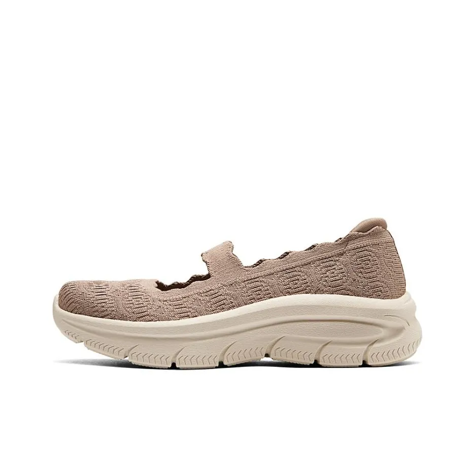 Skechers Modern Comfort Lightweight Low Top Casual Shoes Women's Mocha