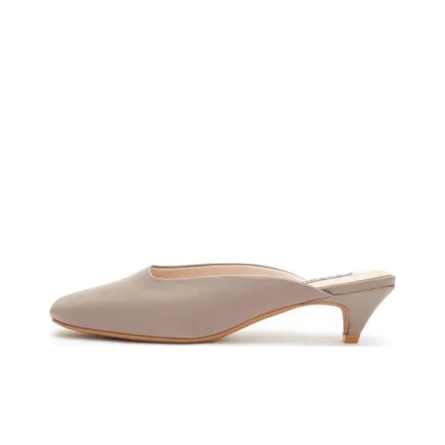 TOOMANYSHOES Домашние тапочки Женские
