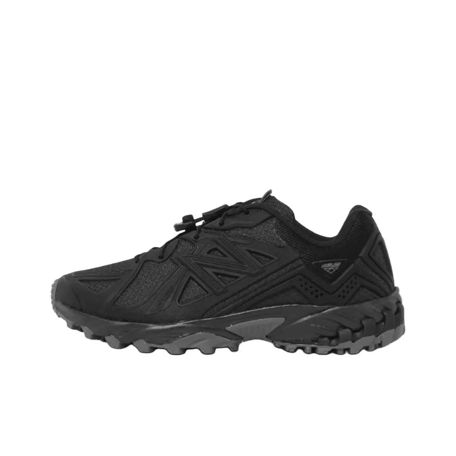New Balance 610 Triple Black