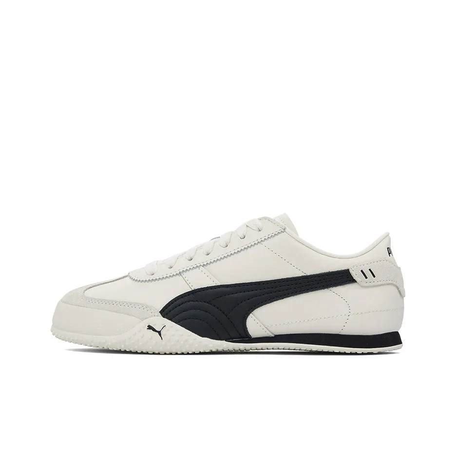 PUMA Bella UT Low Top Casual Shoes, Thin Sole Shoes Unisex White