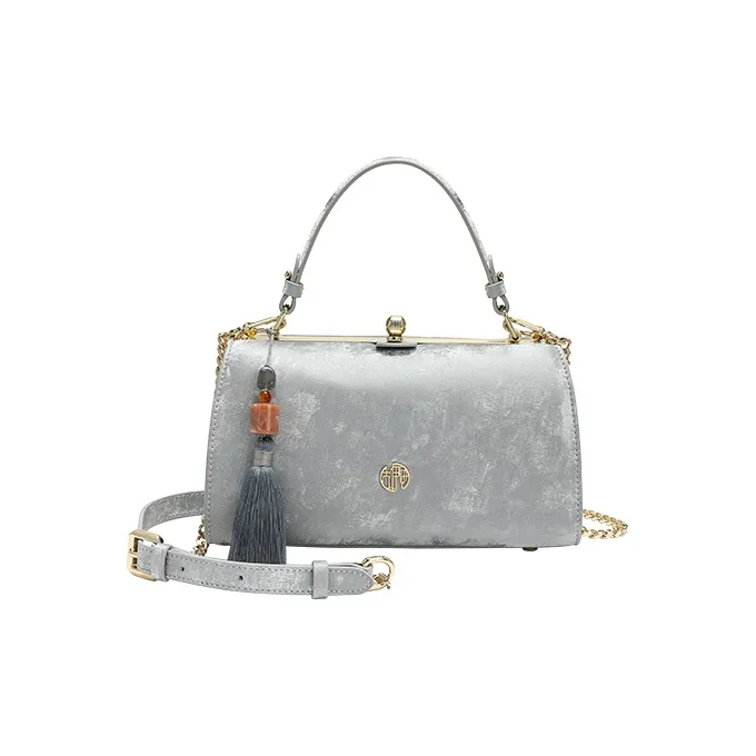 Ancient Yi Xi Коровья кожа Металл Застежка на замок Ручка Сумка через плечо Одно плечо Женская Иней Серебряный