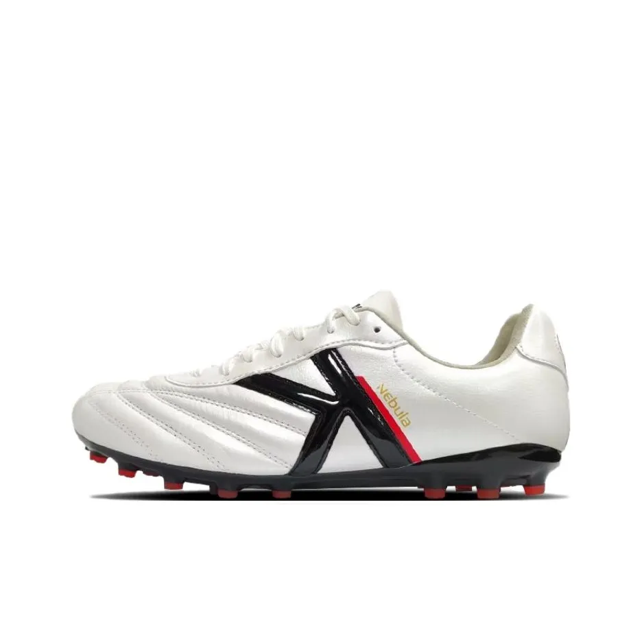 KELME MG Rubber Short Studs Slip-Resistant Soccer Shoes Unisex White Black