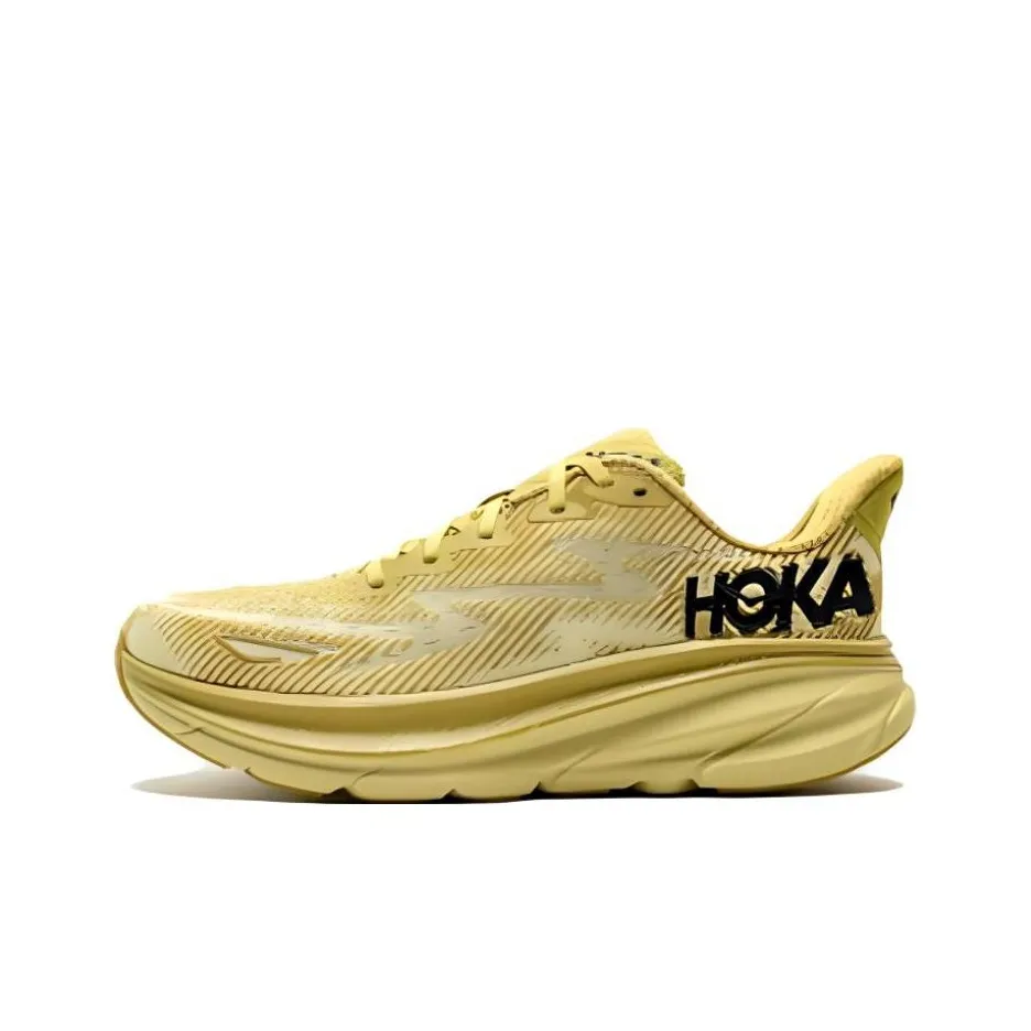 HOKA Clifton 9 Chunky sole Sneakers