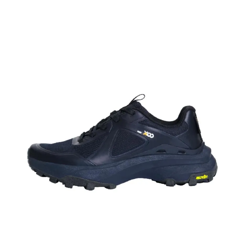 CGX Shock Absorbers With Slip Resistant Features Low Top Outdoor Shoes Men's Ebony Black Online And Offline Same Style
