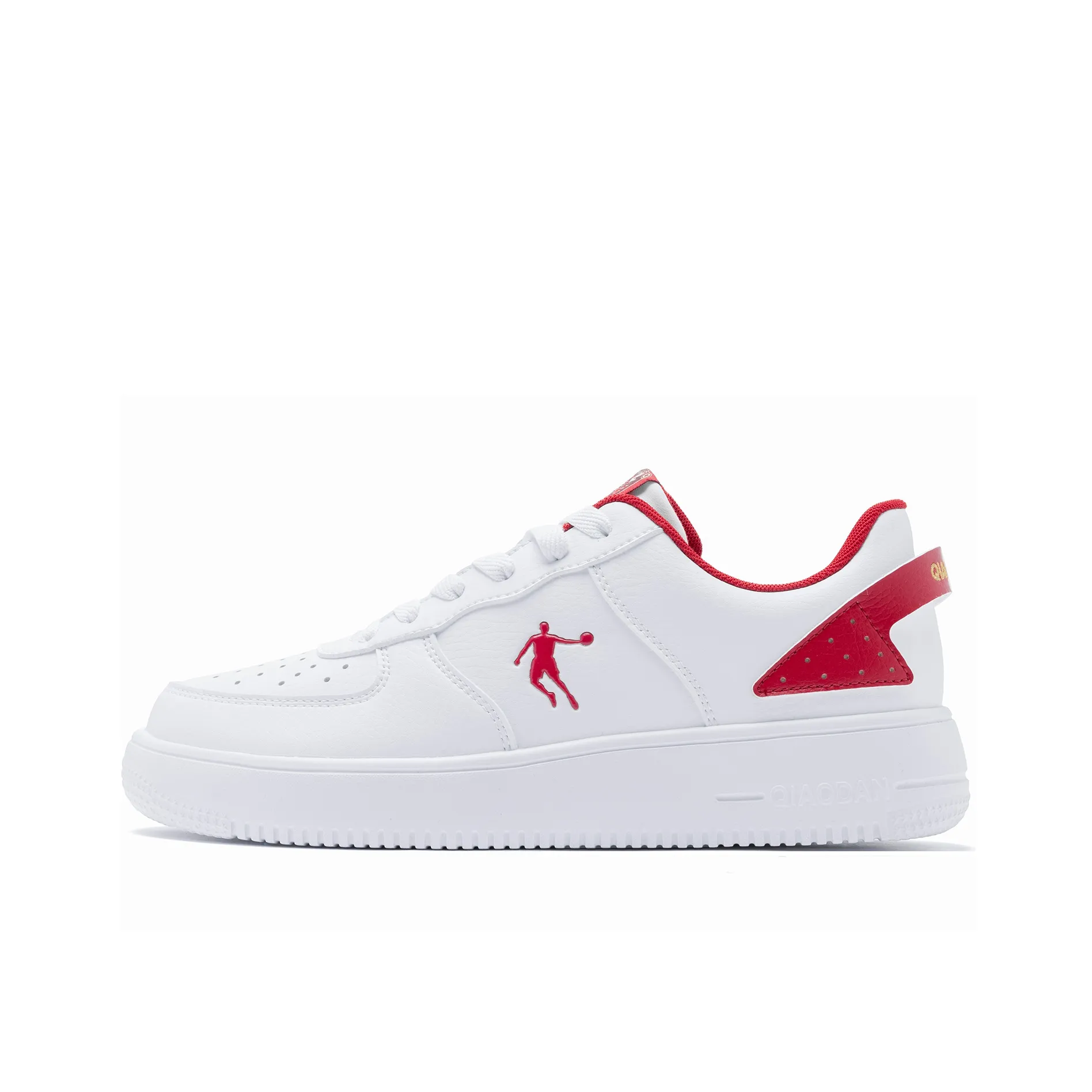 QIAODAN Skateboard Shoes Women's Low Top socquettes jordan White Sports Style Red