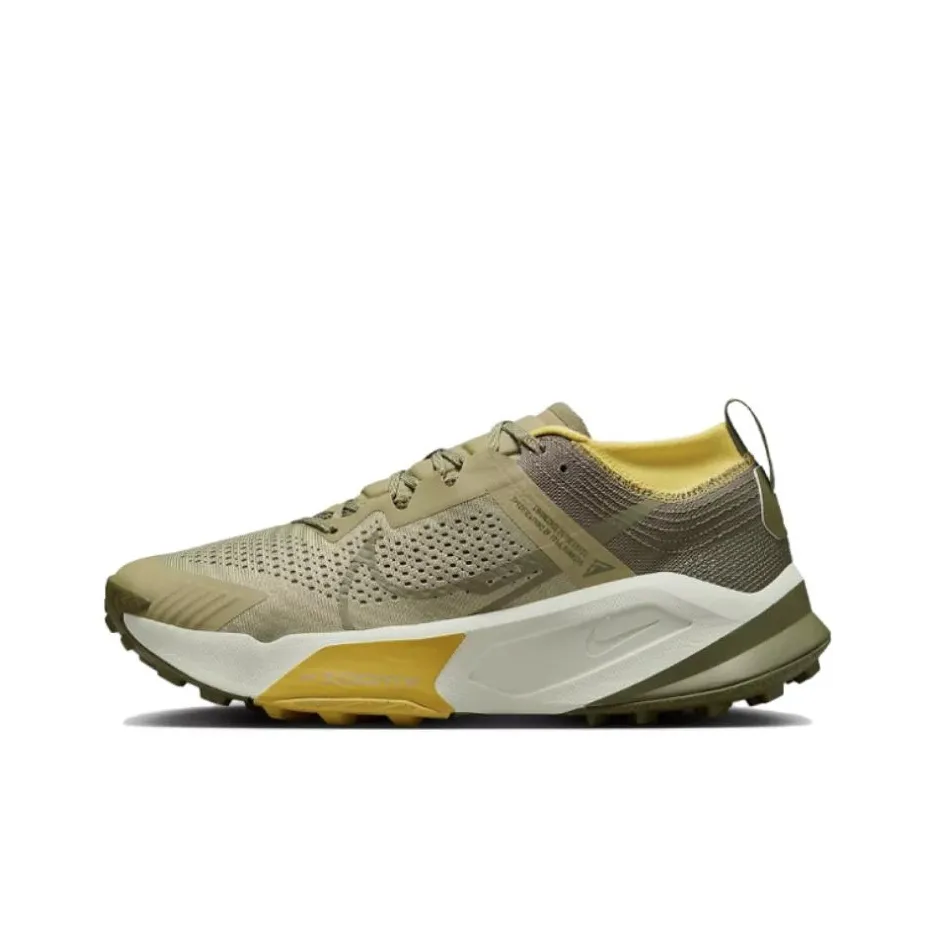 This shoe attracts dirt and smudges more than other