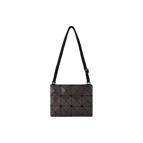 ISSEY MIYAKE Сумки через плечо Женские