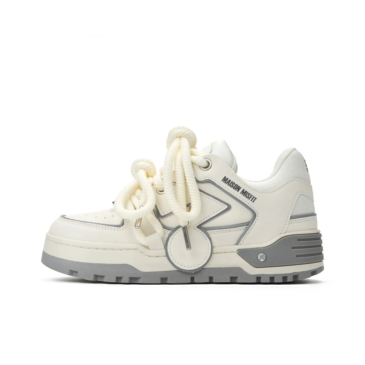 MAISON MISFIT 15 1950 Low Top Comfortable, Versatile, And Breathable Skateboard Shoes Unisex White