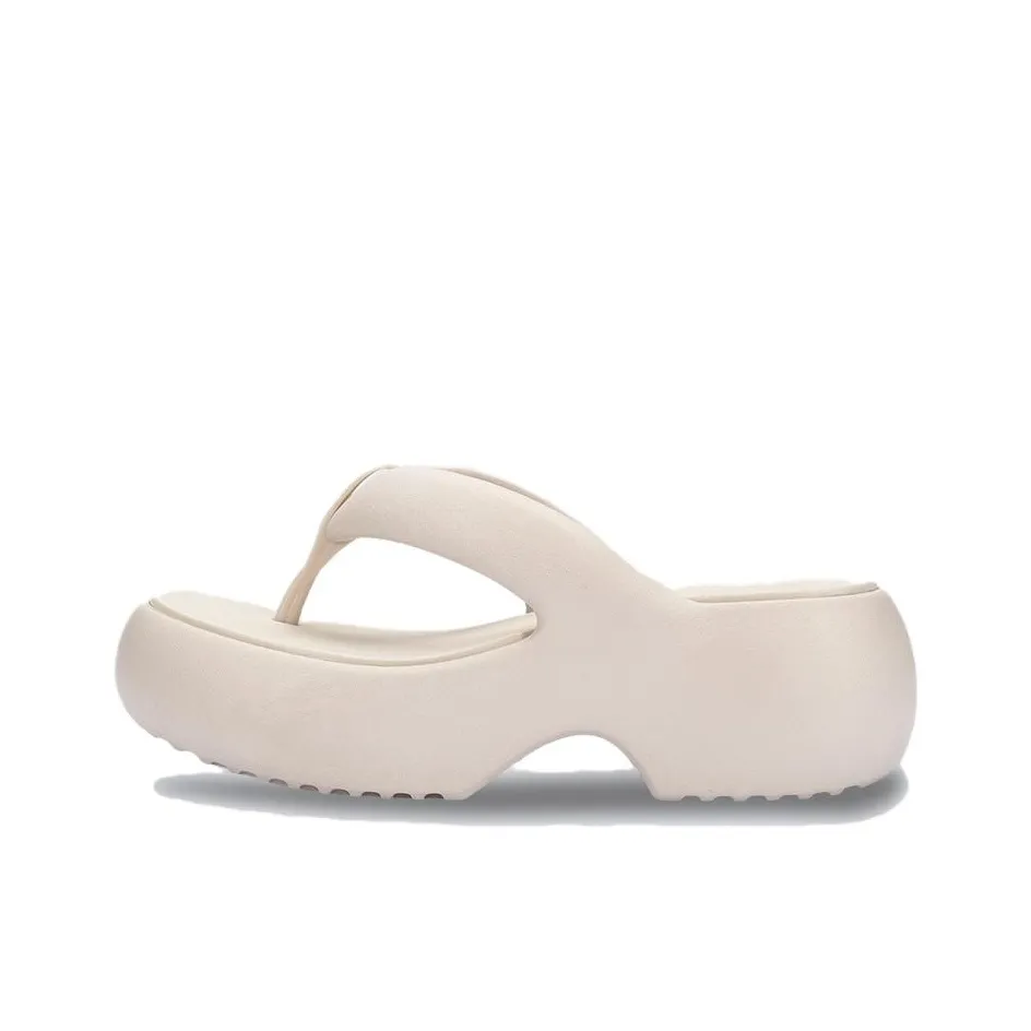 Melissa Free Fuzy Chunky sole Flip flops