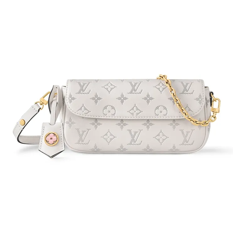 LOUIS VUITTON Wallet On Chain Ivy