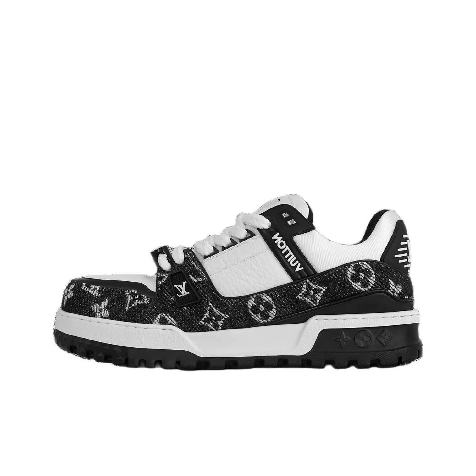 LOUIS VUITTON Trainer Maxi Wear Resistant Low Top Skateboard Shoes Unisex Black White