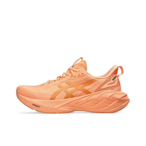 Asics Novablast 4 Беговые кроссовки Низкие Апельсиновые Мужские
